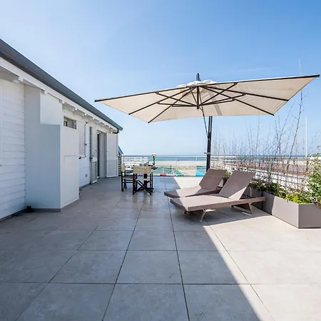شقة Luxury Vista Mare ليدو دي كامايوري