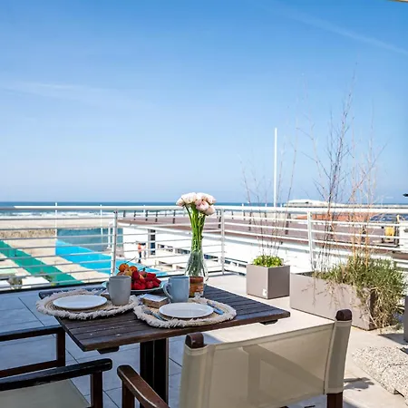 Luxury Vista Mare * Lido di Camaiore