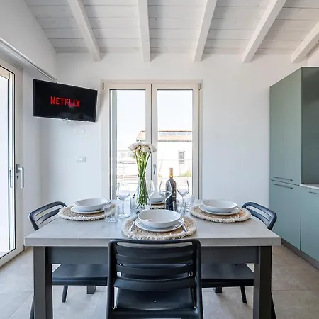 Luxury Vista Mare ليدو دي كامايوري